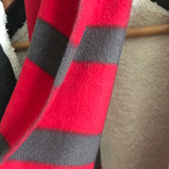 SOLD Soft scarf plushie flannel - Picture 4 of 4